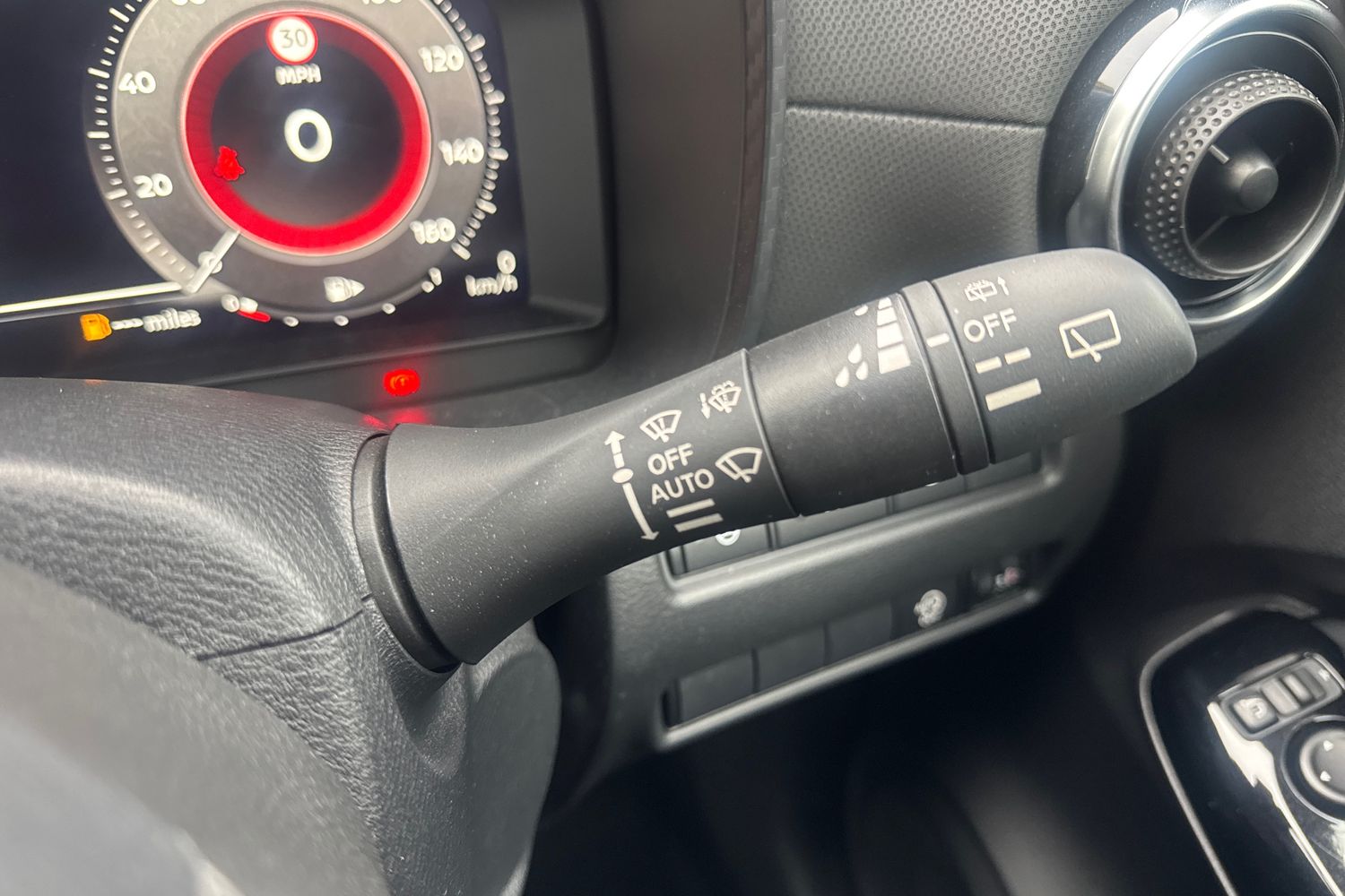 Used Nissan Juke 2025 for sale - 76479774: Photo 40