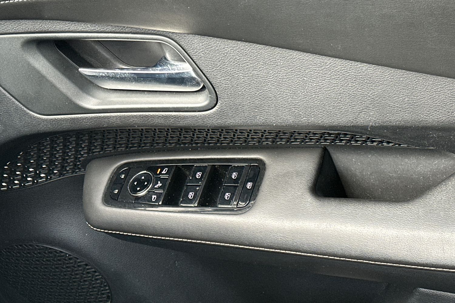 Used Nissan ARIYA 2022 for sale - 76872529: Photo 16