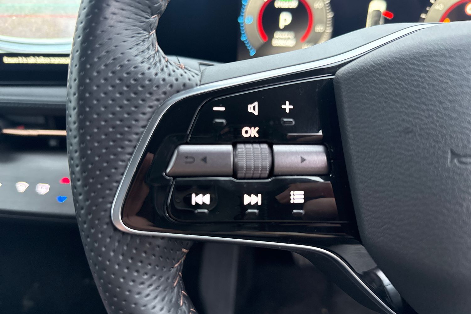 Used Nissan ARIYA 2024 for sale - 77333077: Photo 21