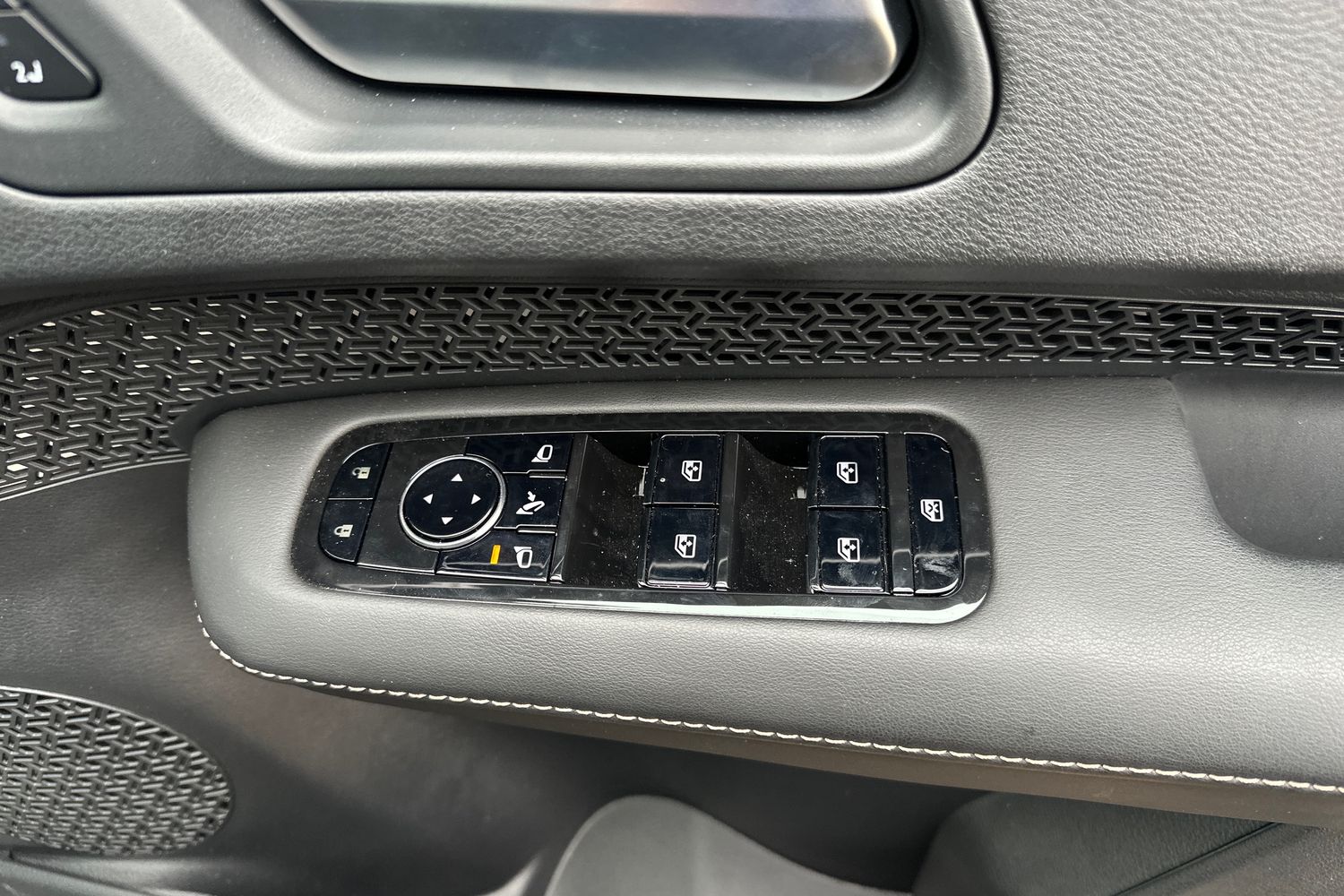 Used Nissan ARIYA 2025 for sale - 78137007: Photo 16