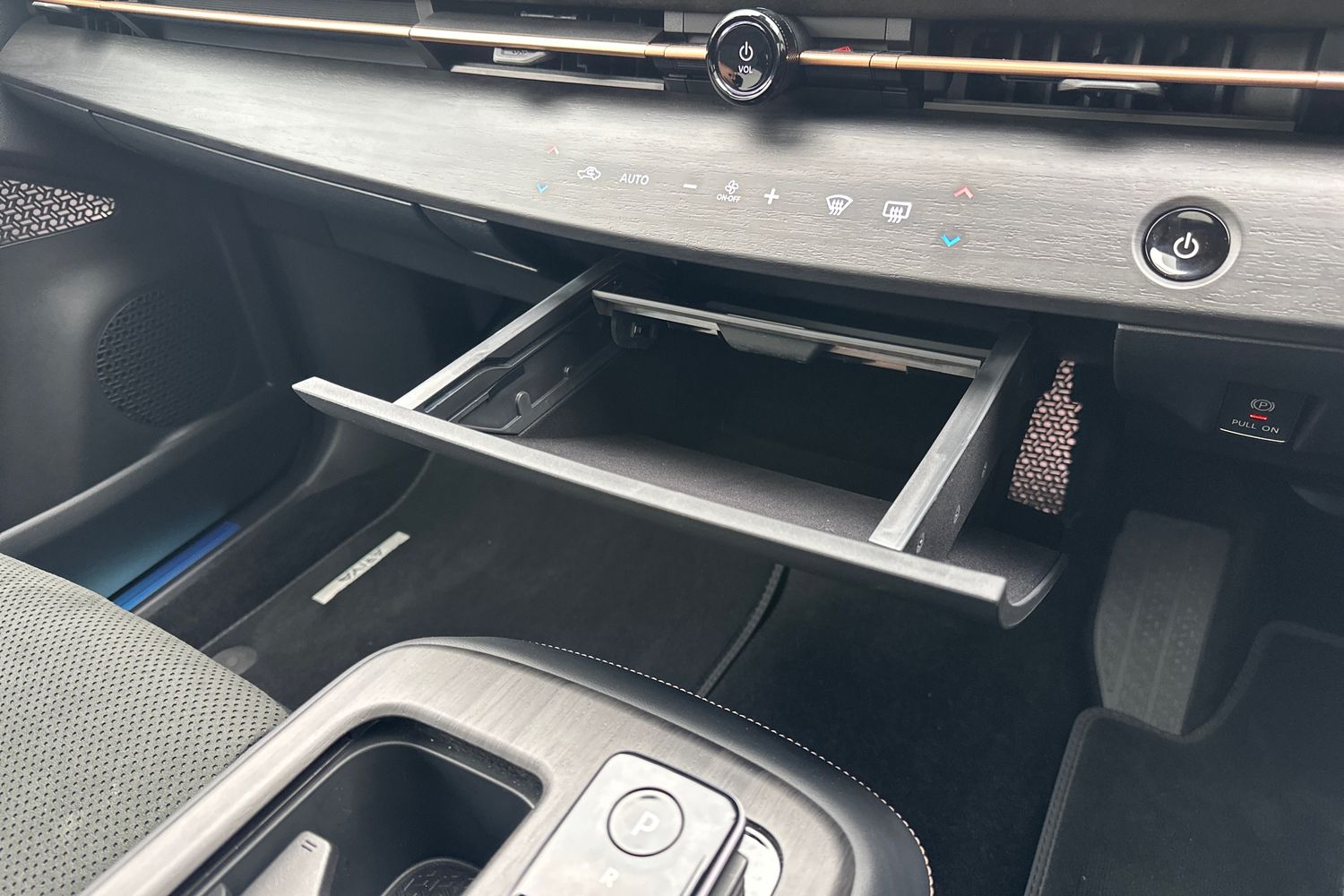 Used Nissan ARIYA 2025 for sale - 78137007: Photo 31