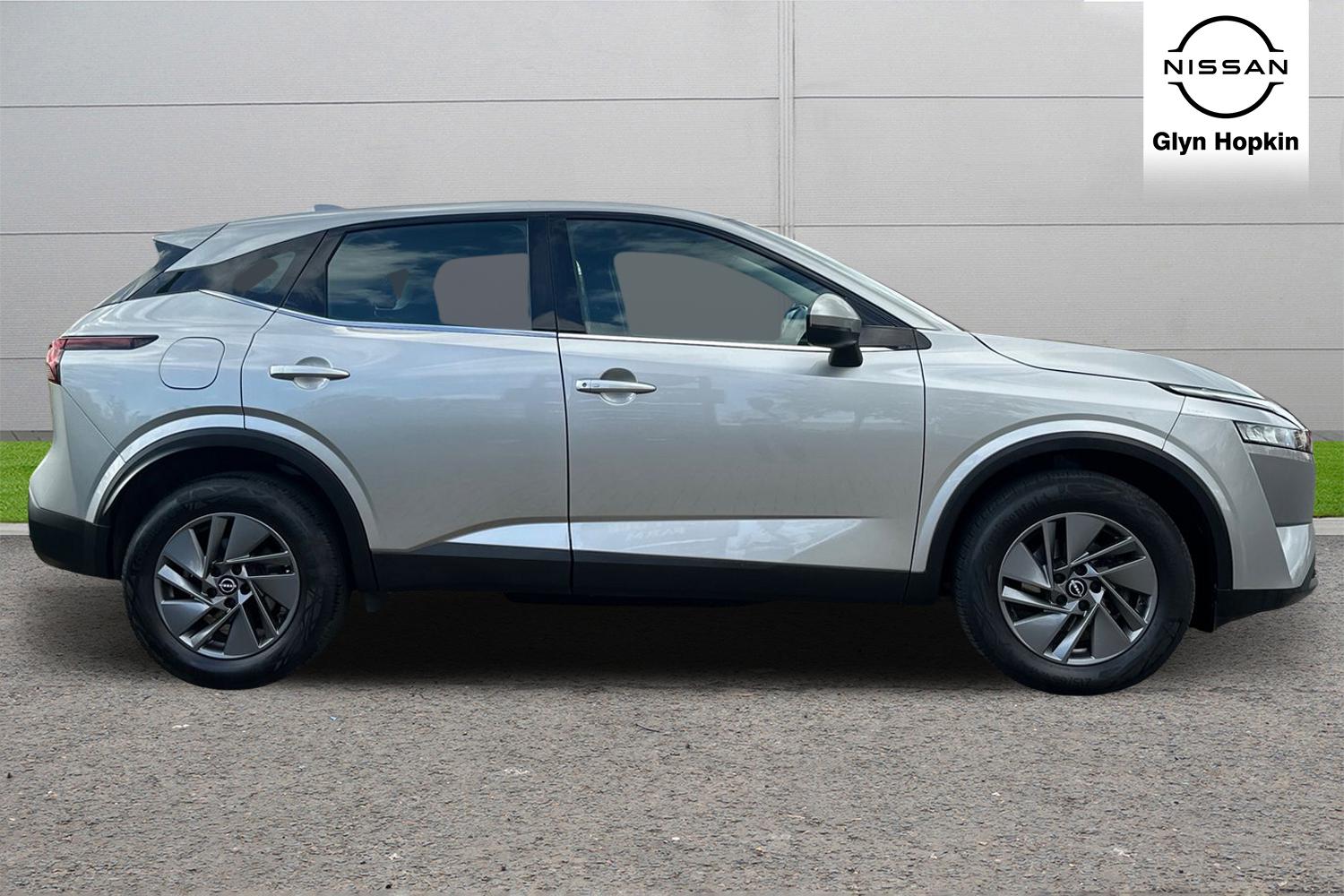 Used Nissan Qashqai 2022 for sale - 75796756: Photo 2