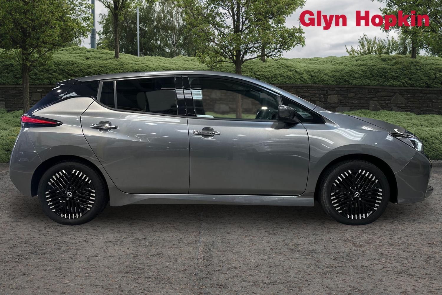 Used Nissan Leaf 2022 for sale - 76915040: Photo 2