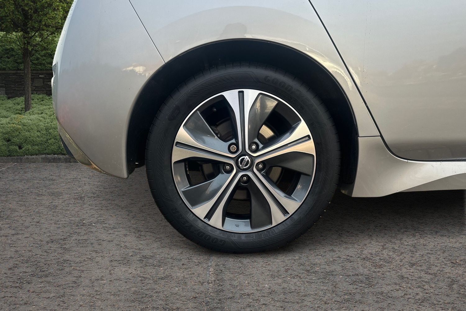 Used Nissan Leaf 2020 for sale - 76523493: Photo 9