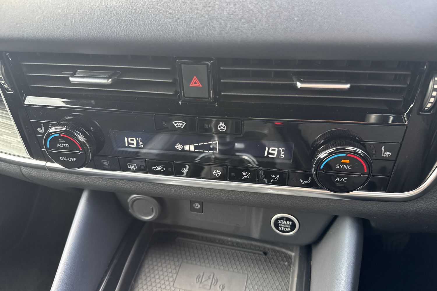 Used Nissan Qashqai 2022 for sale - 76312398: Photo 15