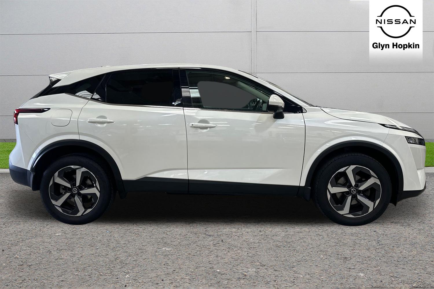 Used Nissan Qashqai 2021 for sale - 75922034: Photo 2