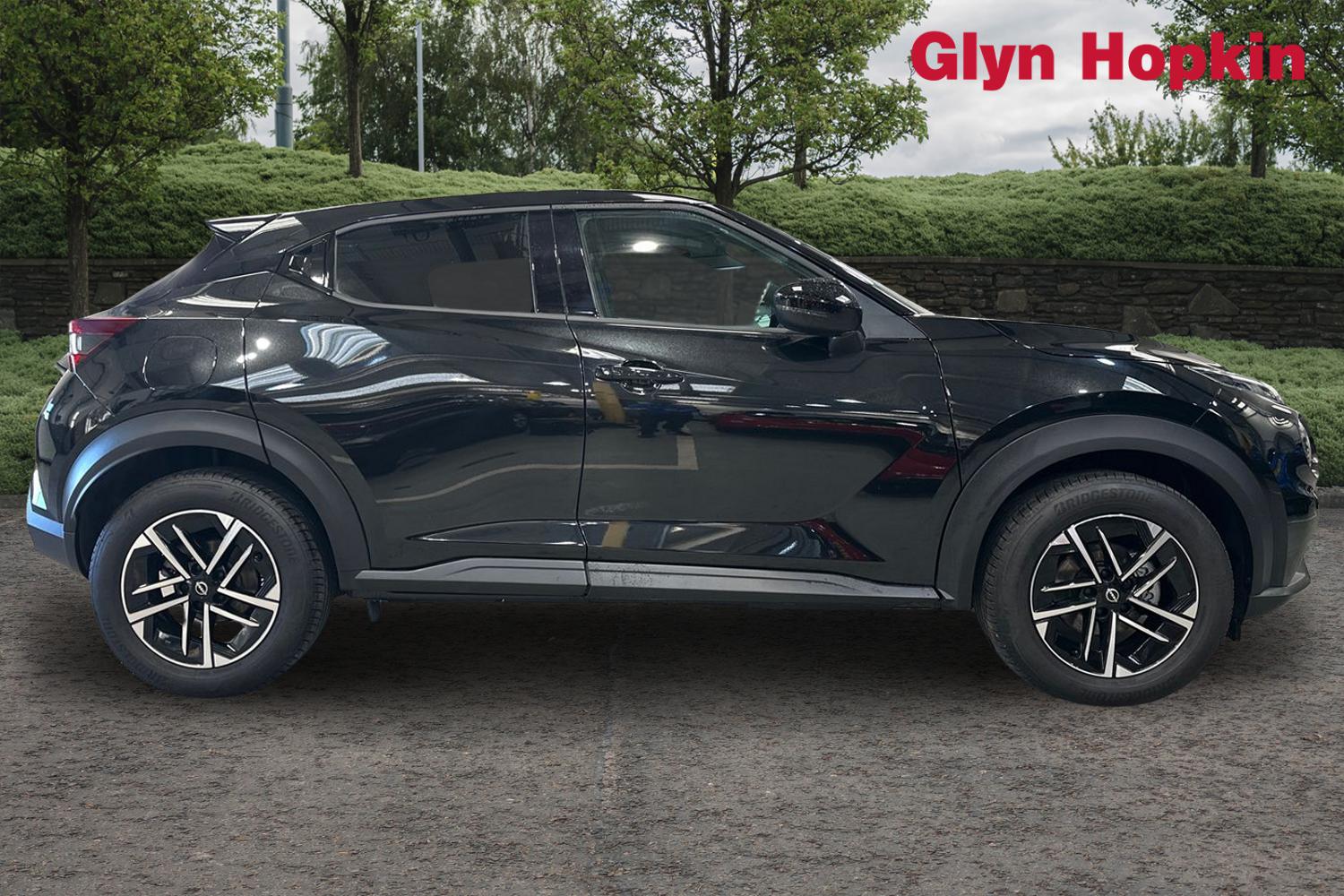 Used Nissan Juke 2024 for sale - 76927901: Photo 2