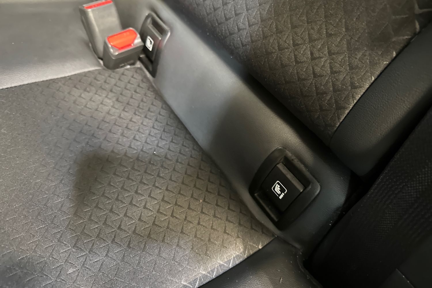 Used Nissan Juke 2024 for sale - 76927901: Photo 32