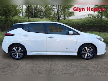 Used Nissan Leaf 2020 for sale - 77013038: Photo