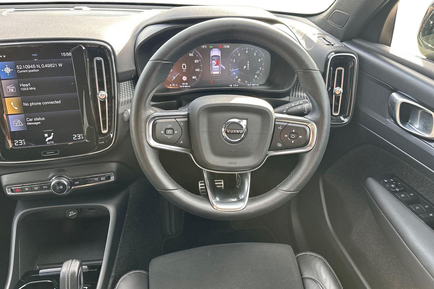 Used Volvo XC40 2022 for sale - 76112213: Photo 11