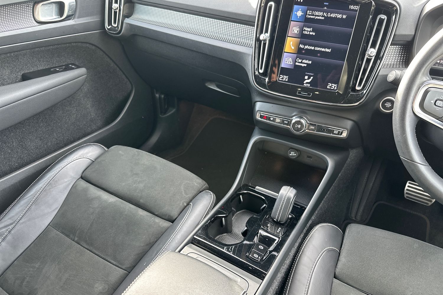 Used Volvo XC40 2022 for sale - 76112213: Photo 14