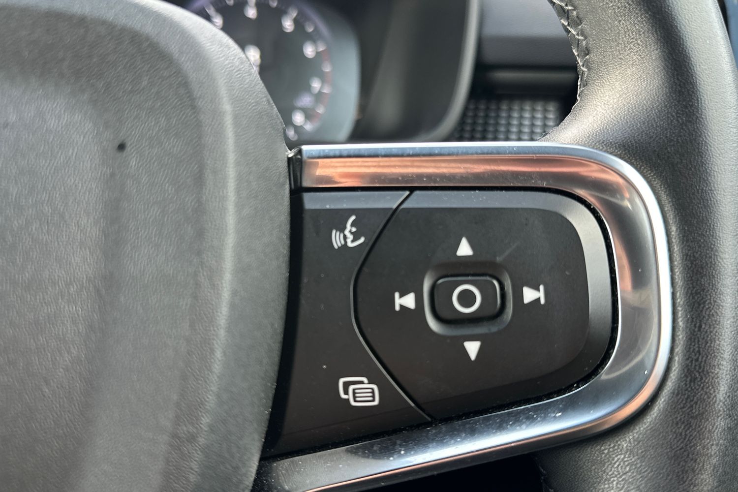 Used Volvo XC40 2022 for sale - 76112213: Photo 22