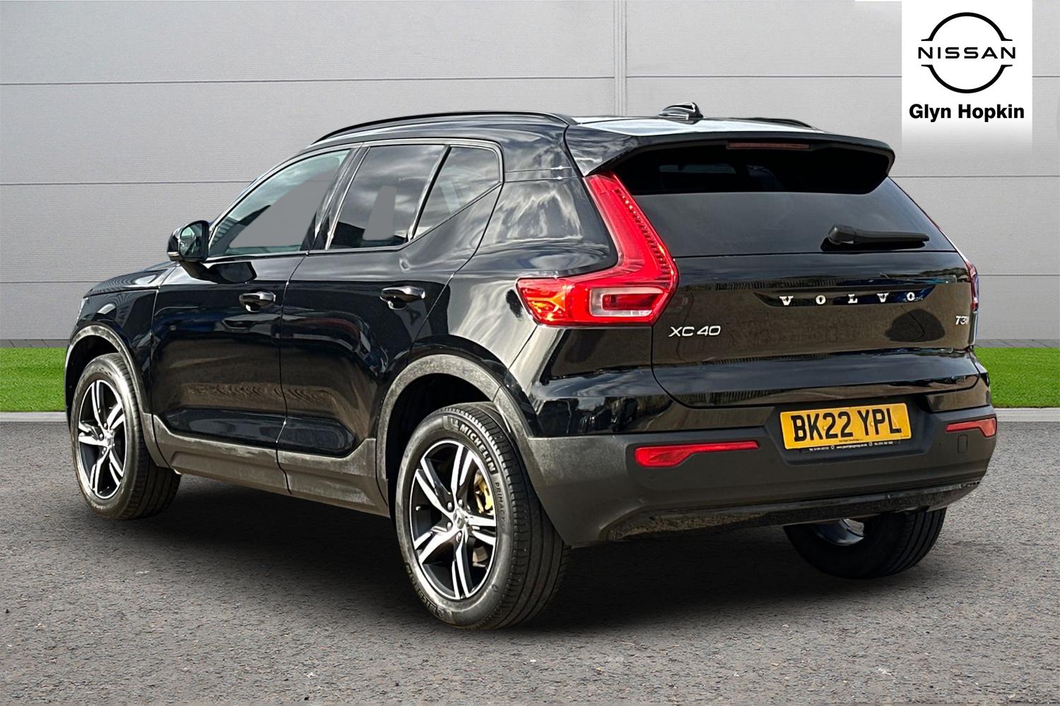 Used Volvo XC40 2022 for sale - 76112213: Photo 5