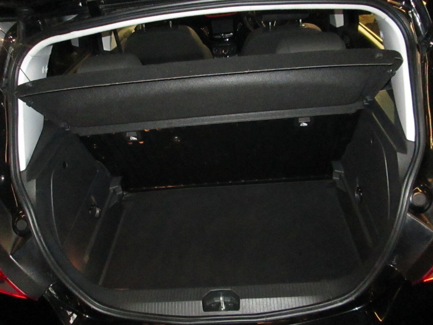 Used Vauxhall Corsa 2017 for sale - 77417950: Photo 21