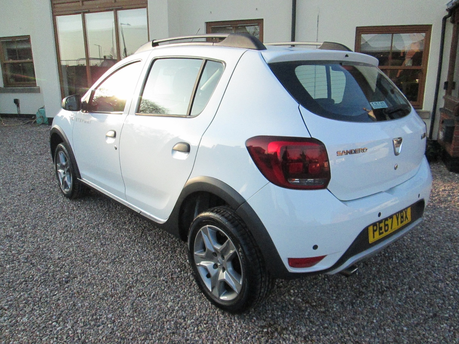 Used Dacia Sandero Stepway 2017 for sale - 77771534: Photo 6