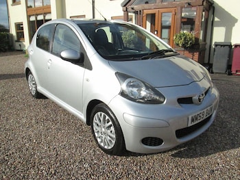 Used Toyota AYGO 2010 for sale - 76488435: Photo