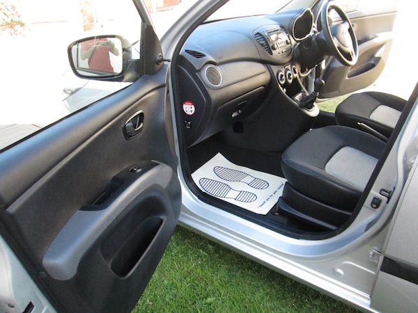 Used Hyundai i10 2009 for sale - 75313643: Photo 13