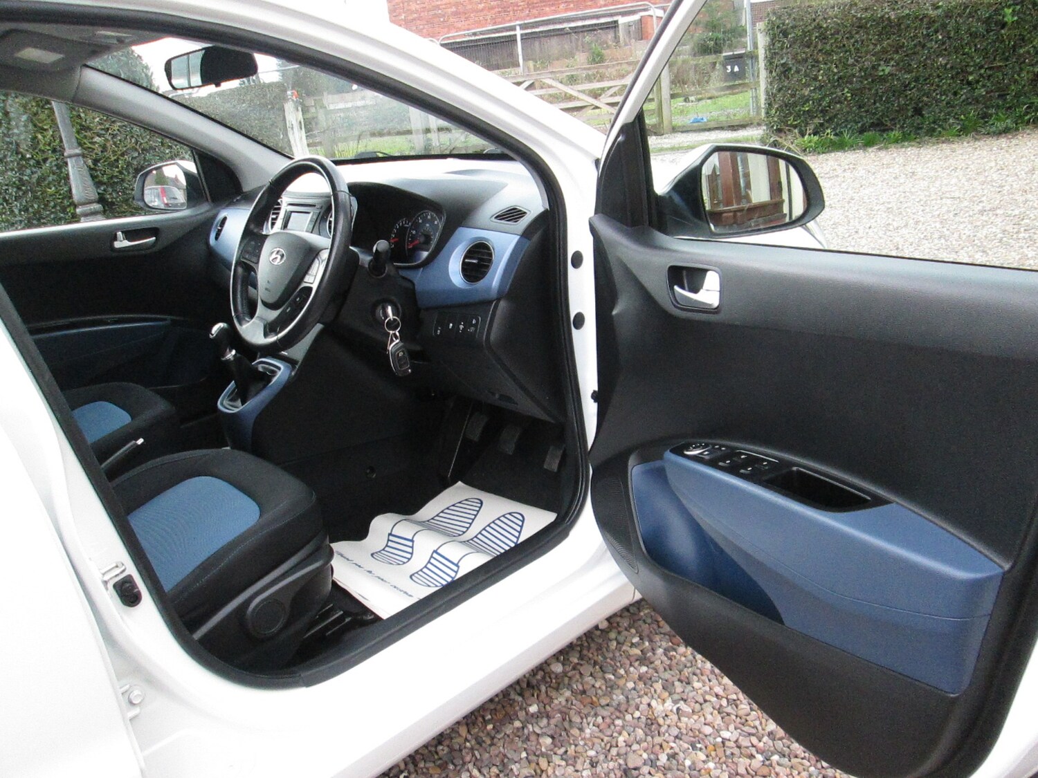 Used Hyundai i10 2015 for sale - 77674577: Photo 11