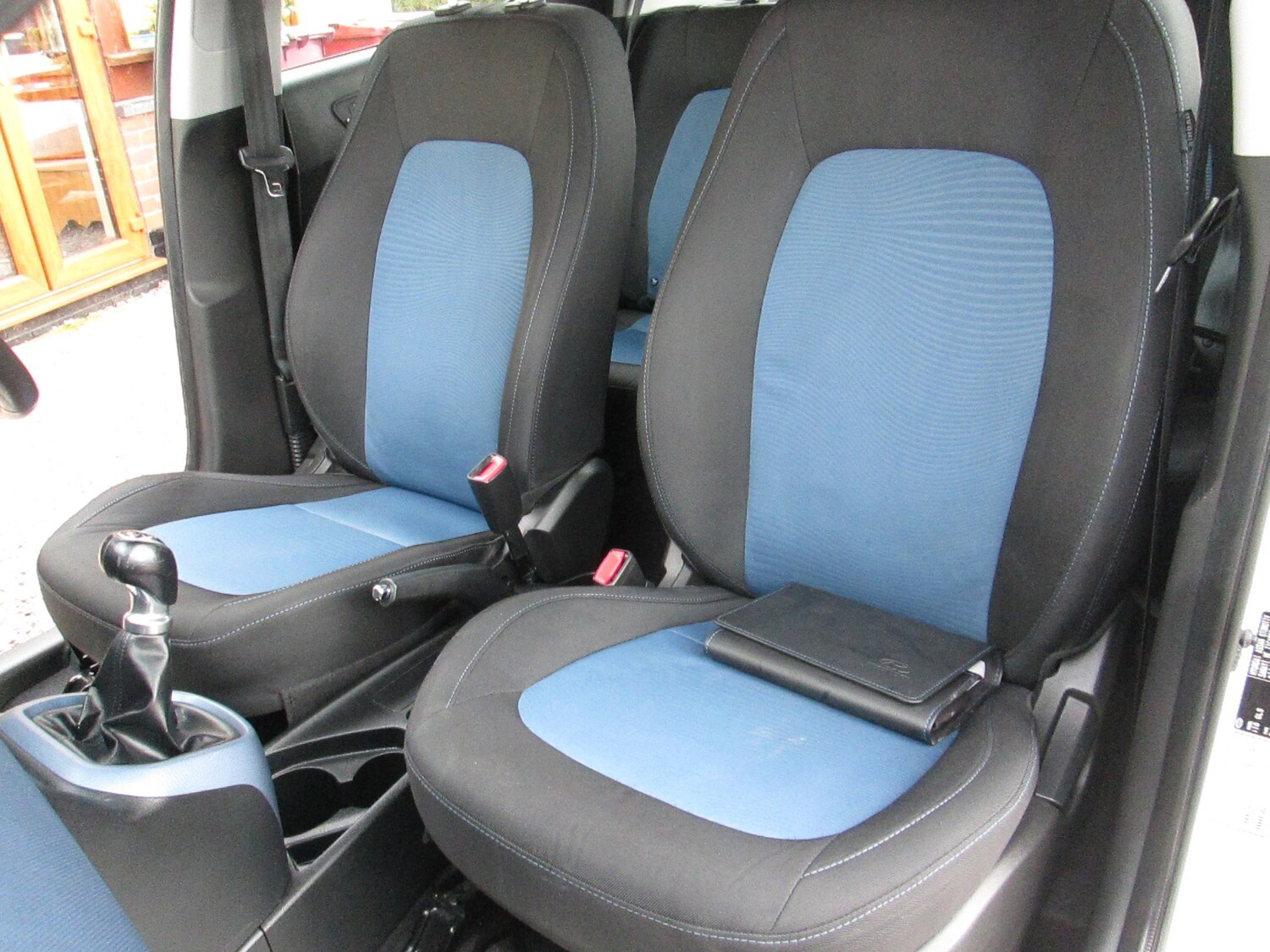 Used Hyundai i10 2015 for sale - 77674577: Photo 12