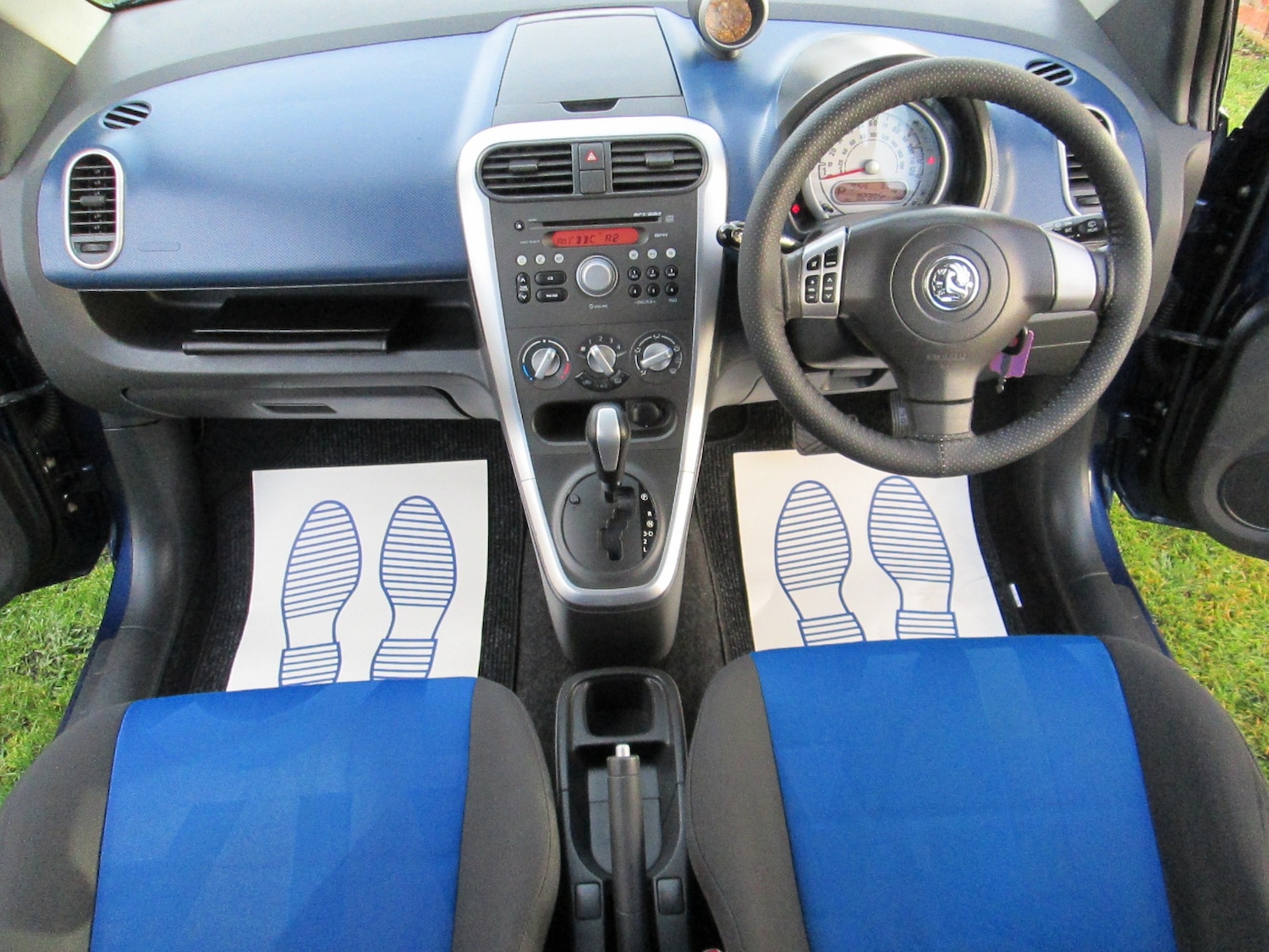 Used Vauxhall Agila 2009 for sale - 76421736: Photo 9