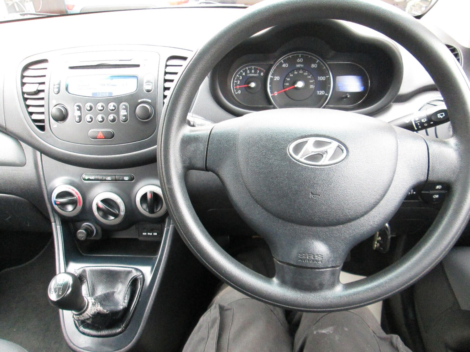 Used Hyundai i10 2012 for sale - 77789138: Photo 18