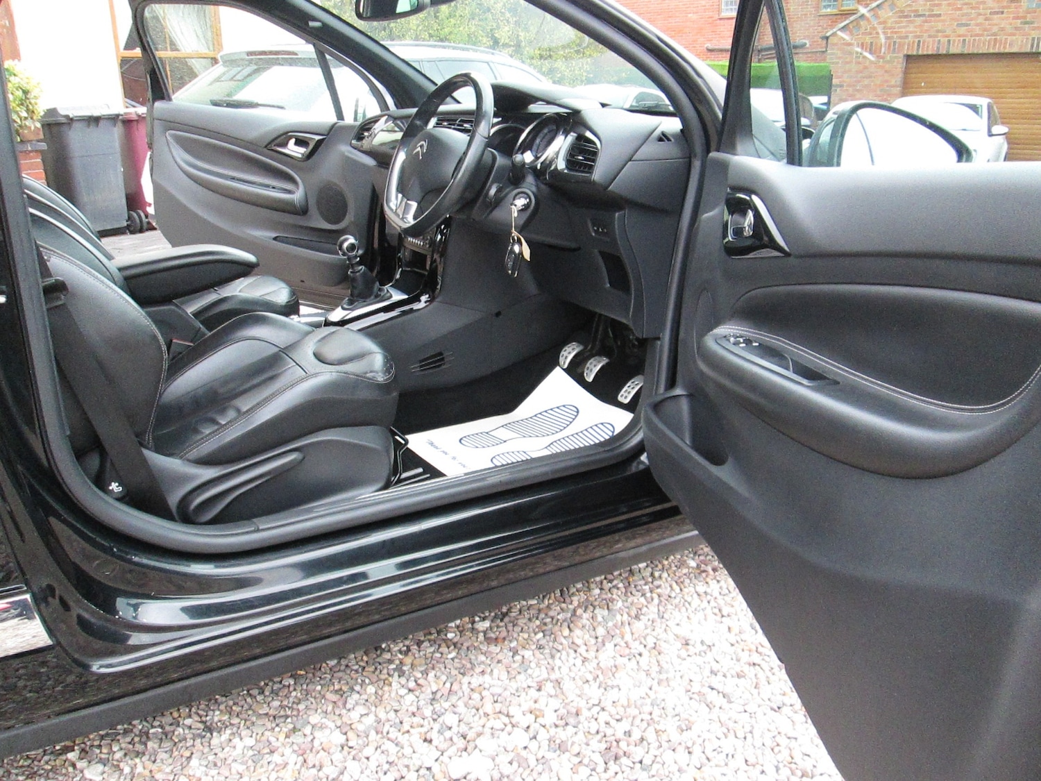 Used Citroen DS3 2012 for sale - 76309745: Photo 11