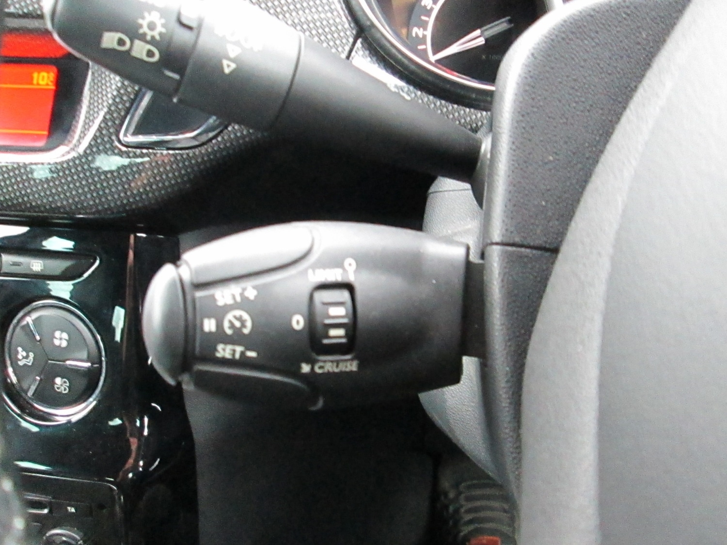Used Citroen DS3 2012 for sale - 76309745: Photo 18
