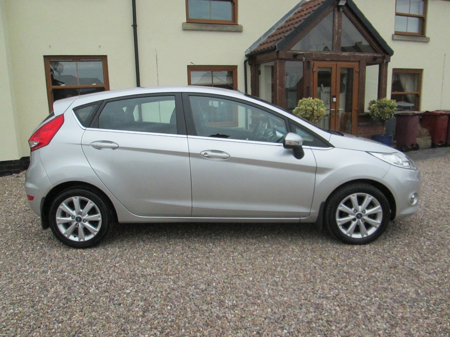 Used Ford Fiesta 2011 for sale - 77790257: Photo 3