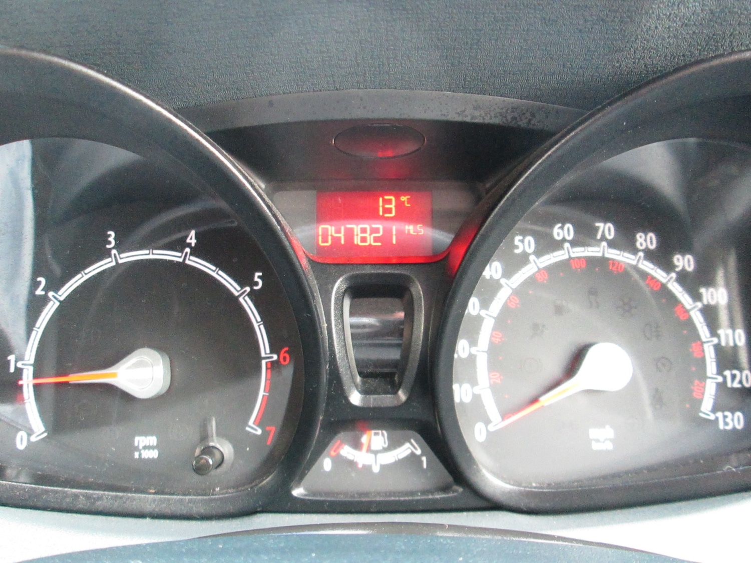 Used Ford Fiesta 2011 for sale - 76232712: Photo 17