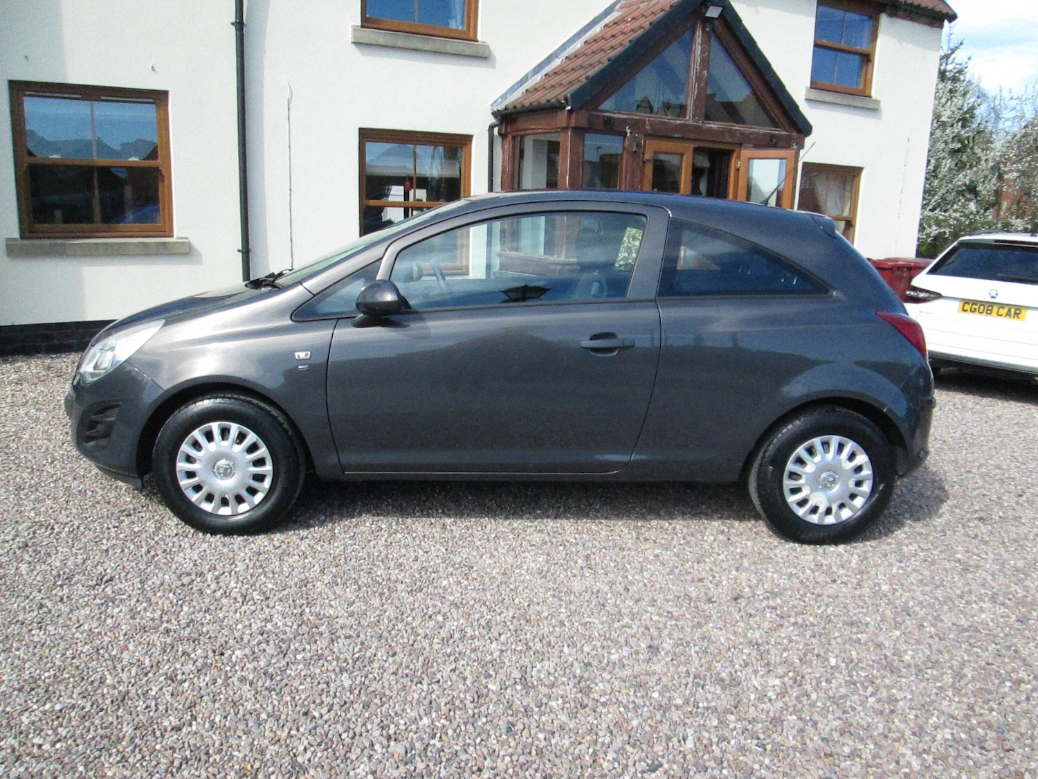 Used Vauxhall Corsa 2013 for sale - 78172900: Photo 4