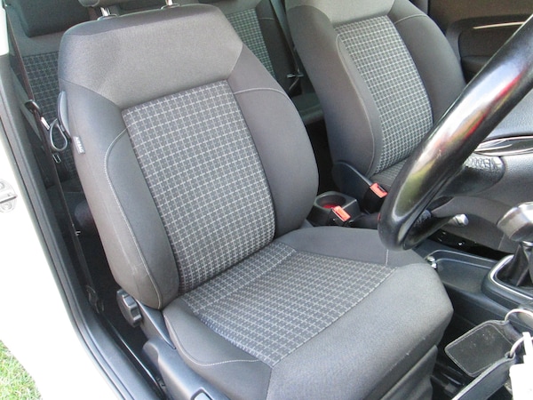 Used Volkswagen Polo 2016 for sale - 75409368: Photo 10