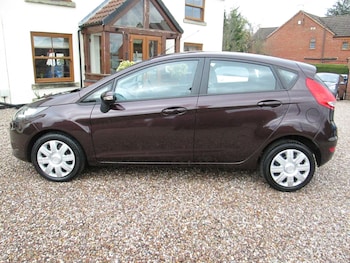 Used Ford Fiesta 2009 for sale - 76450046: Photo