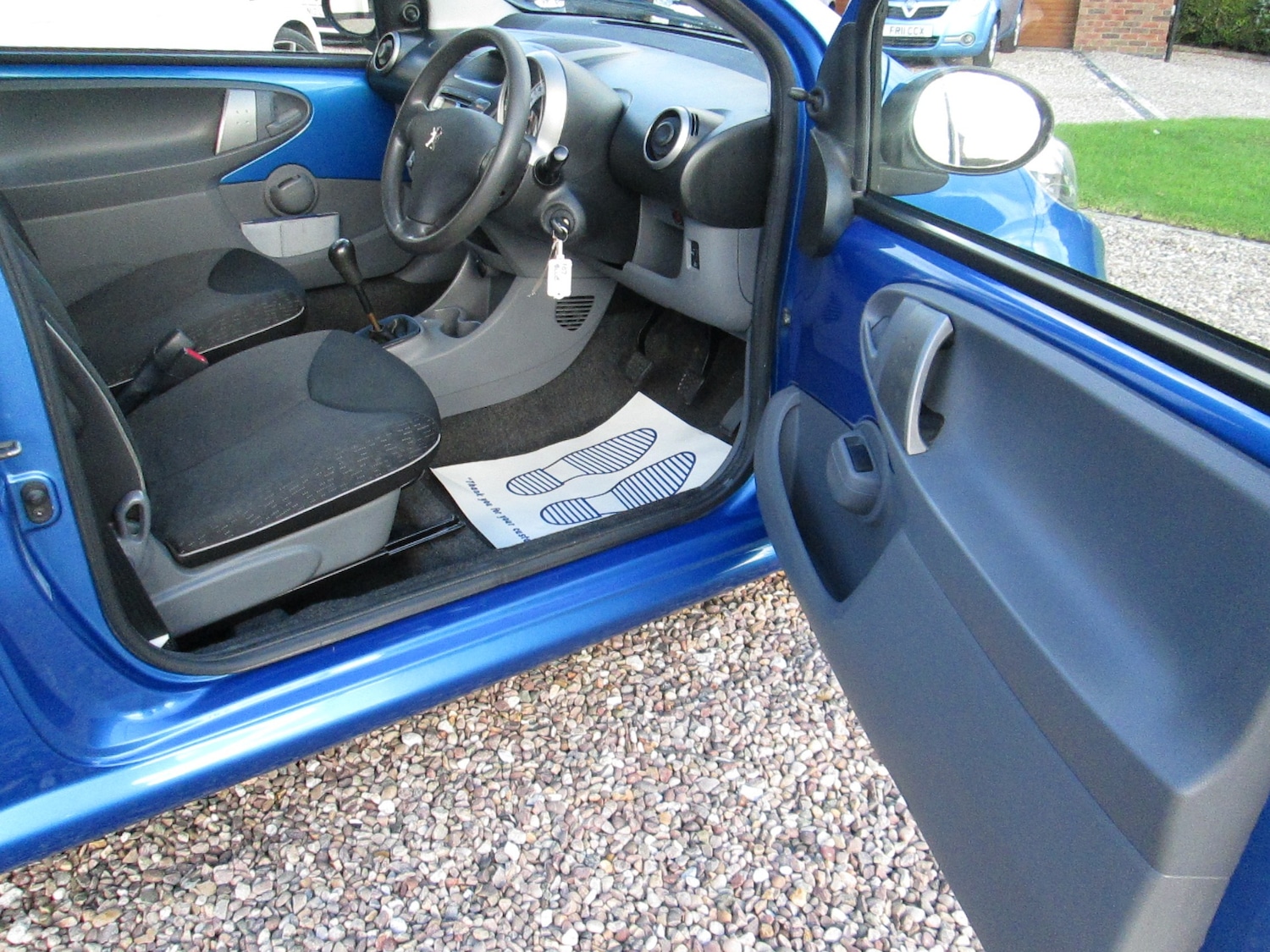 Used Peugeot 107 2011 for sale - 76374946: Photo 11