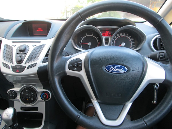 Used Ford Fiesta 2012 for sale - 74952370: Photo 18