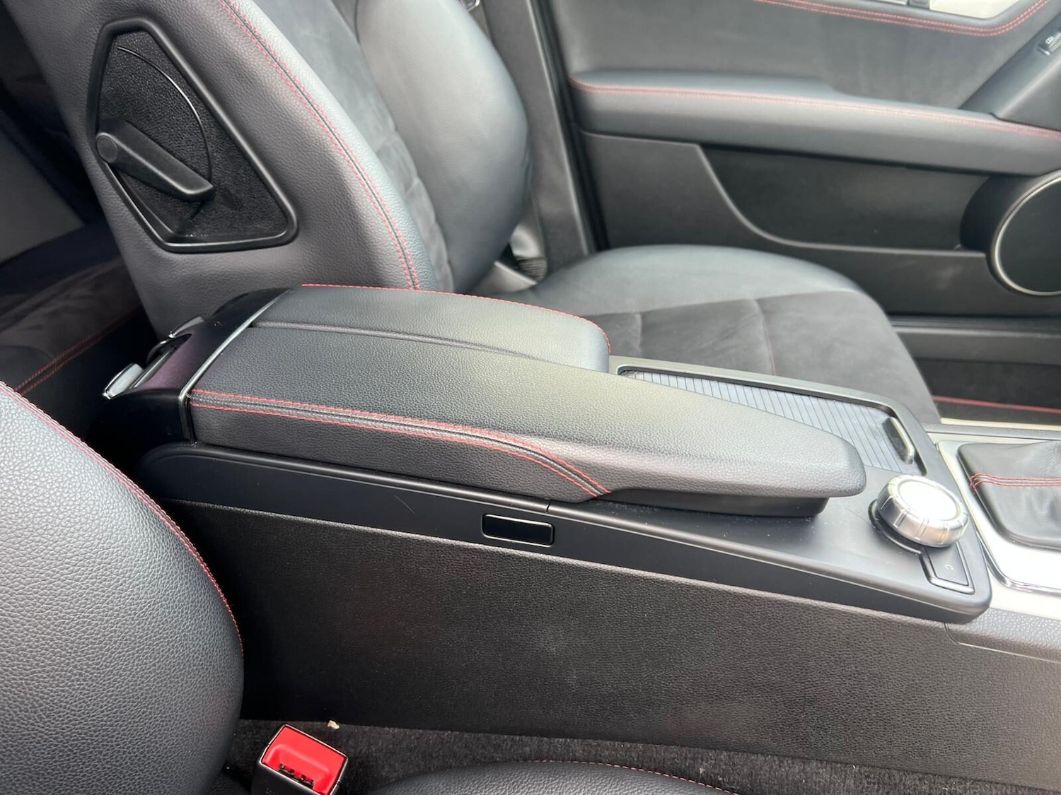 Used Mercedes-Benz C Class 2013 for sale - 77582430: Photo 33