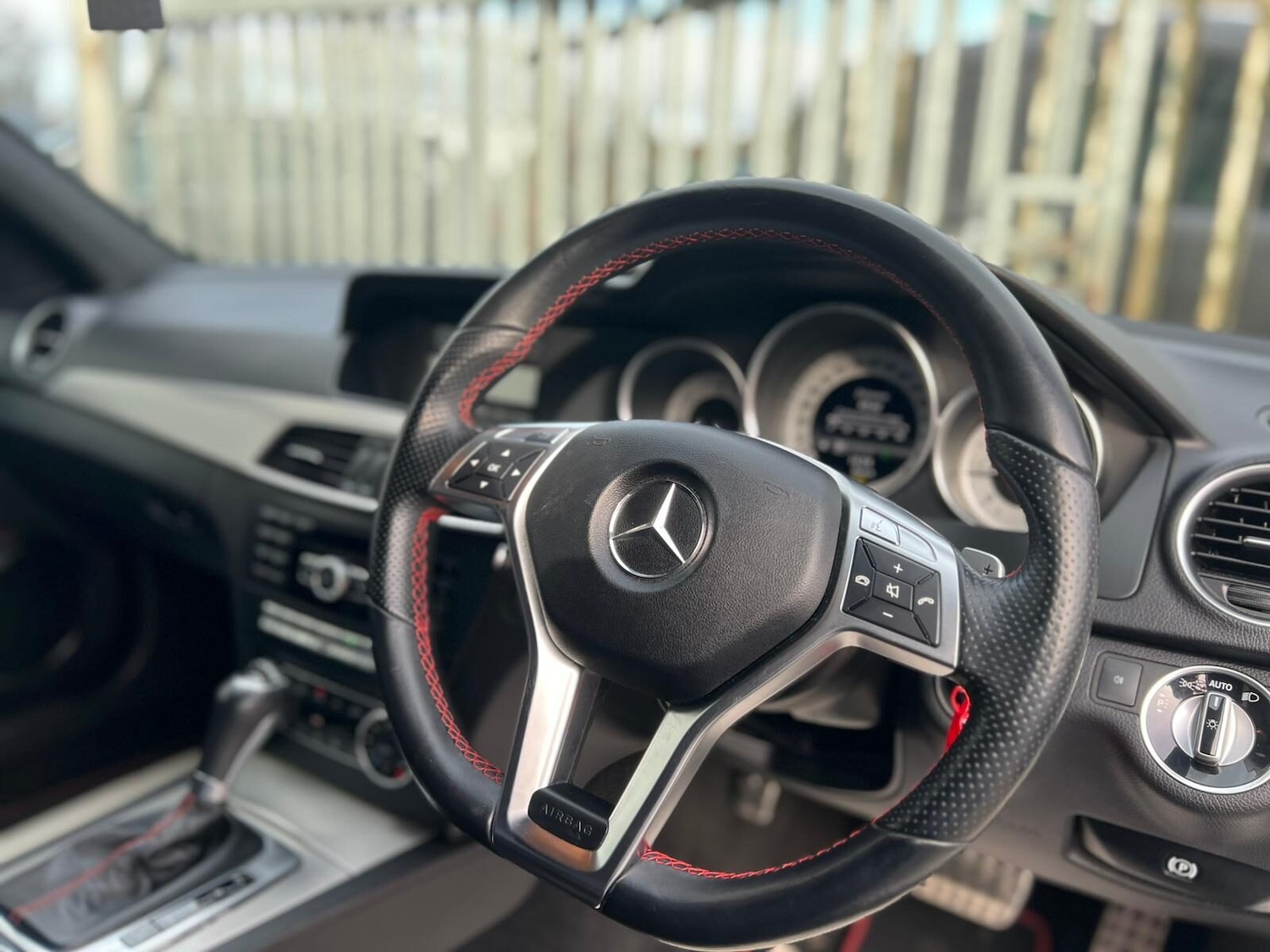 Used Mercedes-Benz C Class 2013 for sale - 77582430: Photo 37