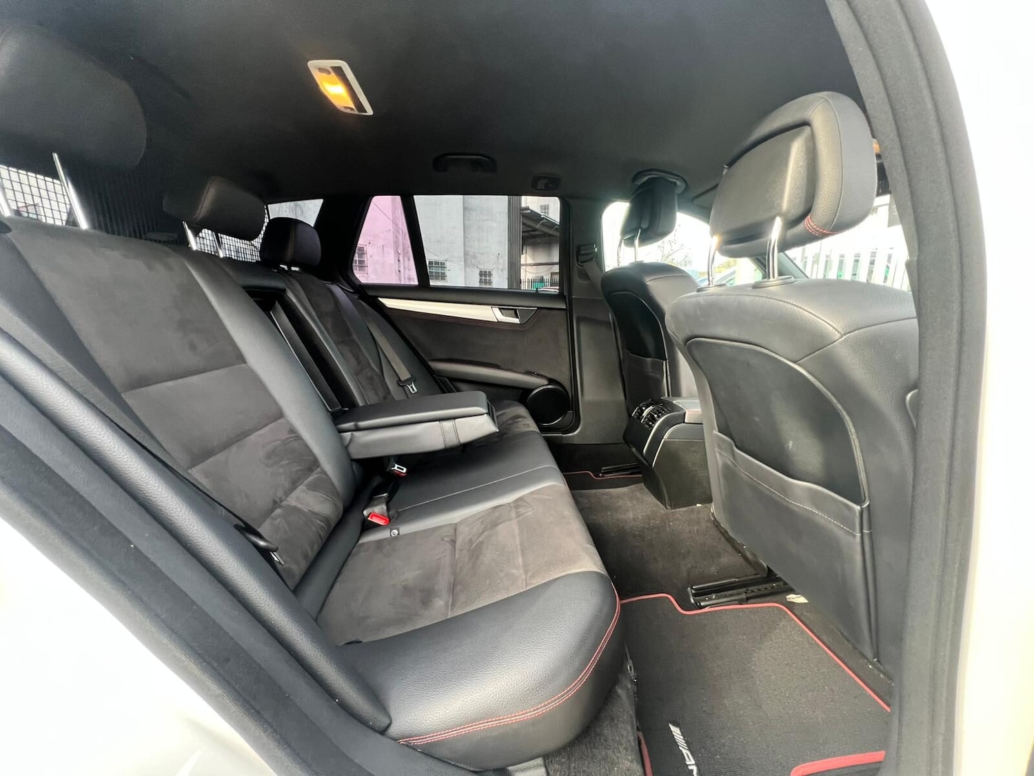 Used Mercedes-Benz C Class 2013 for sale - 77582430: Photo 49