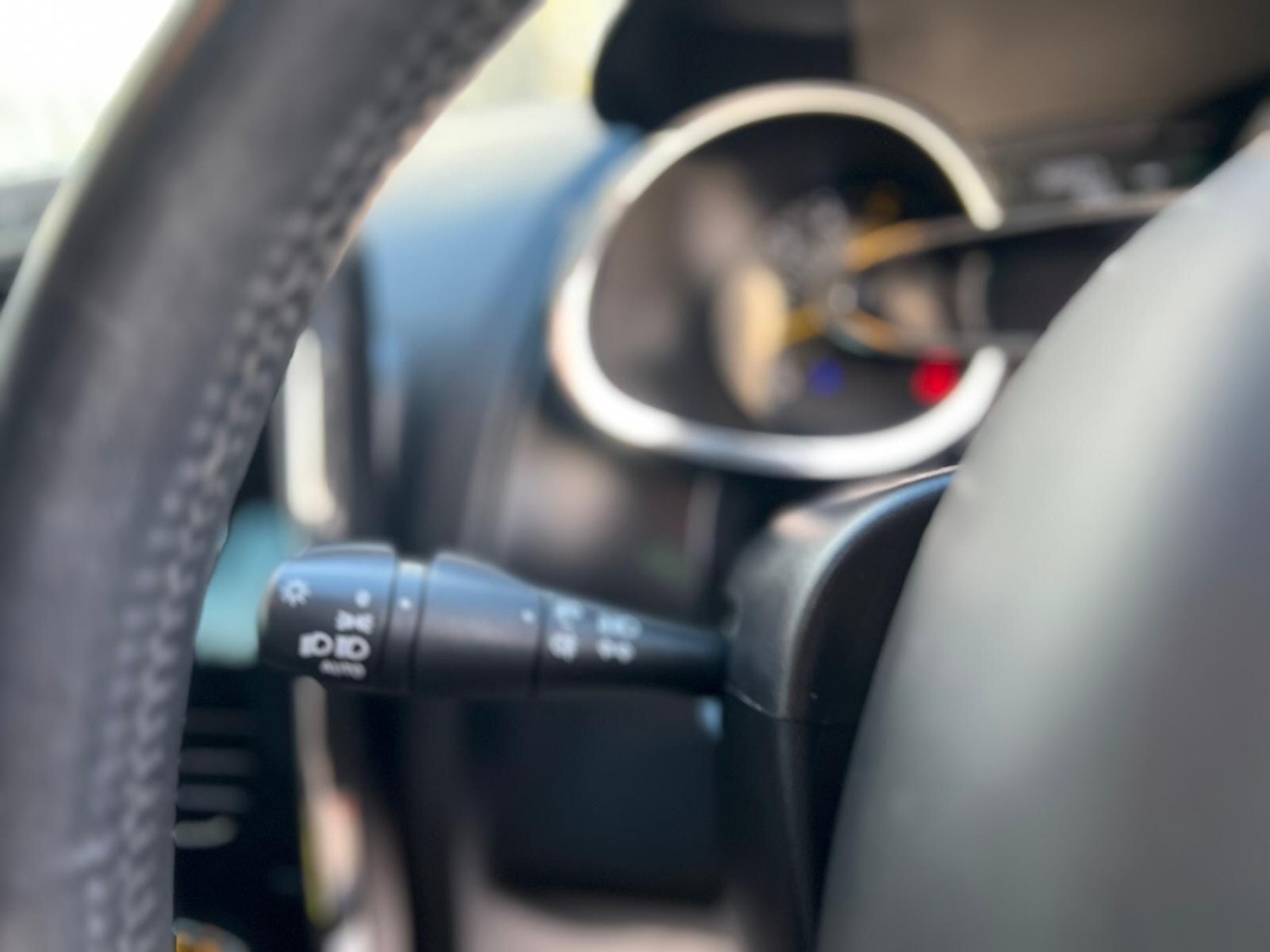 Used Renault Clio 2014 for sale - 76994462: Photo 43