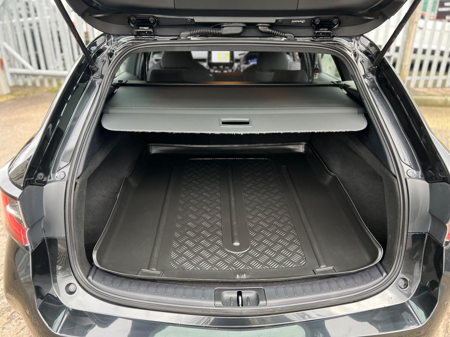 Used Toyota Corolla 2019 for sale - 77155697: Photo 24