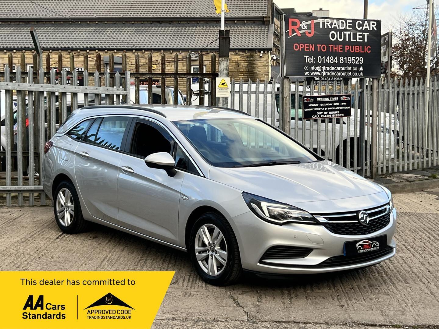 Used Vauxhall Astra for sale - 76408512: Photo 1