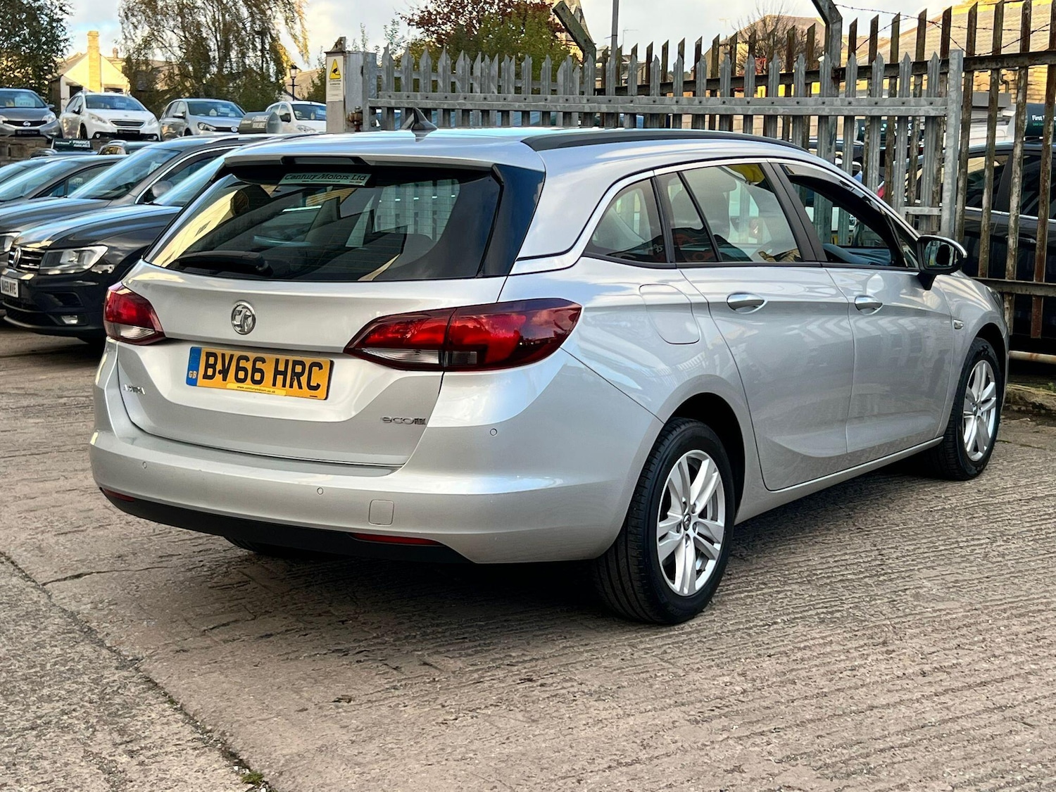 Used Vauxhall Astra for sale - 76408512: Photo 11