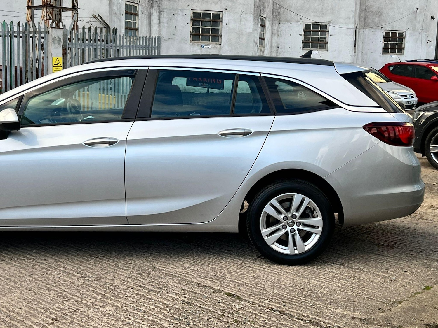 Used Vauxhall Astra for sale - 76408512: Photo 19