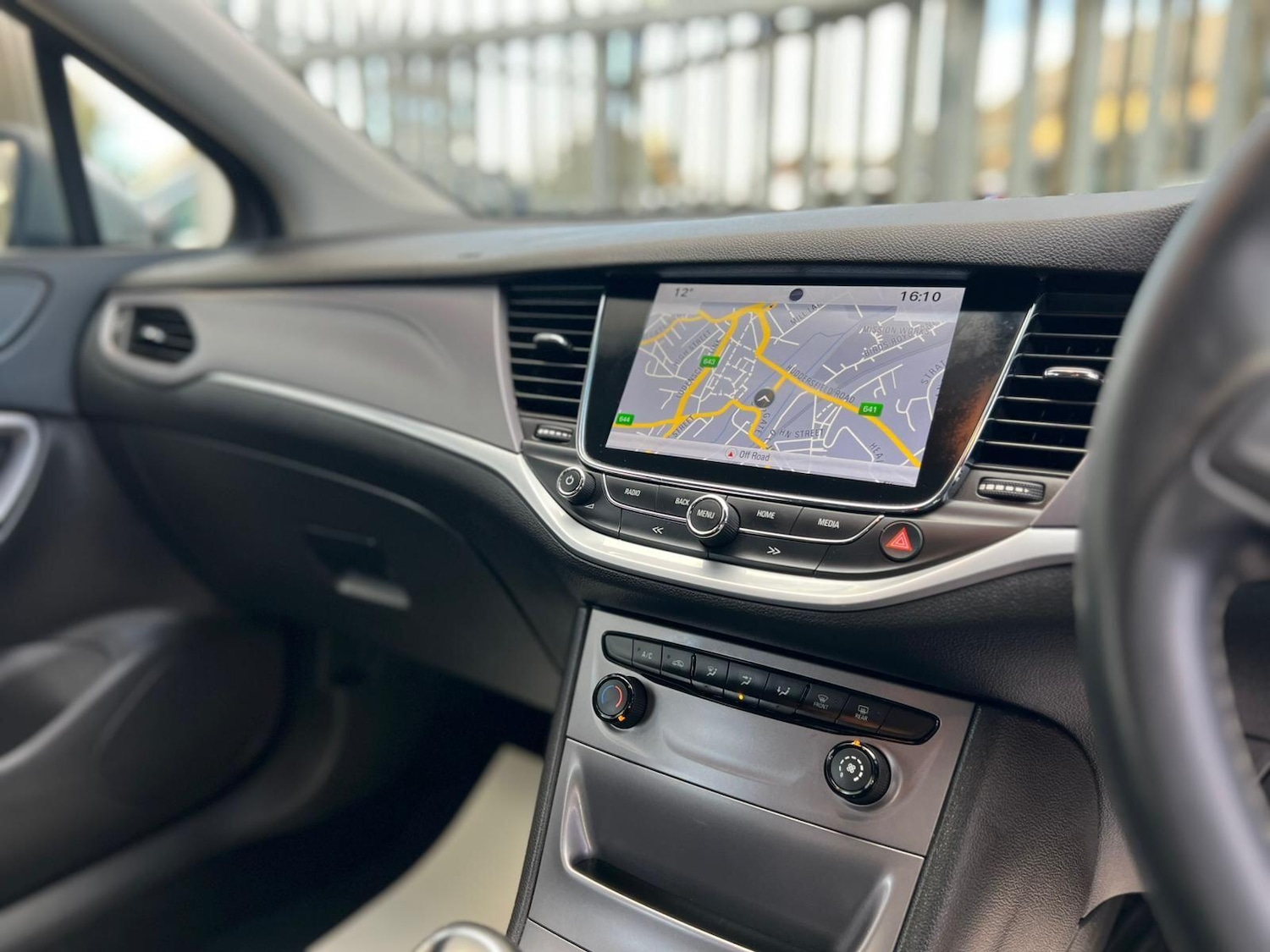 Used Vauxhall Astra for sale - 76408512: Photo 41