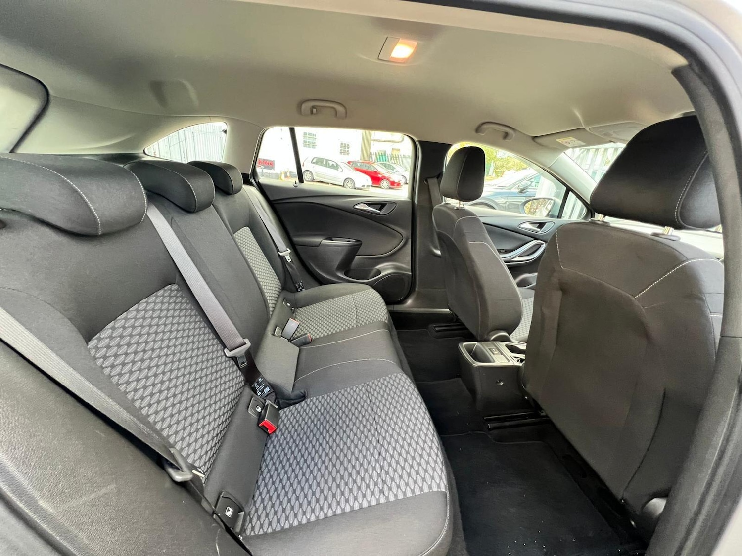 Used Vauxhall Astra for sale - 76408512: Photo 48