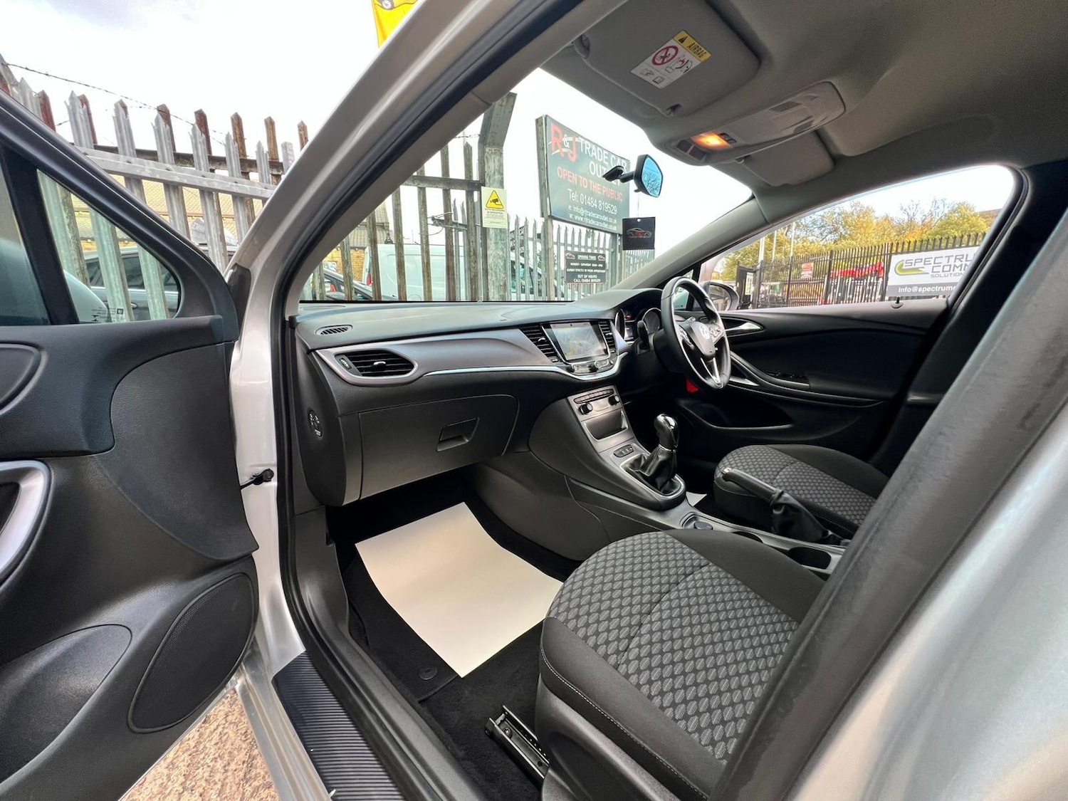 Used Vauxhall Astra for sale - 76408512: Photo 52