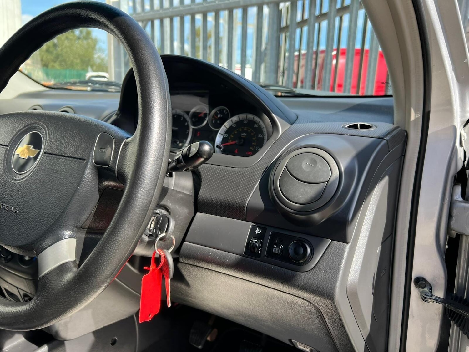 Used Chevrolet Aveo 2011 for sale - 77249740: Photo 33