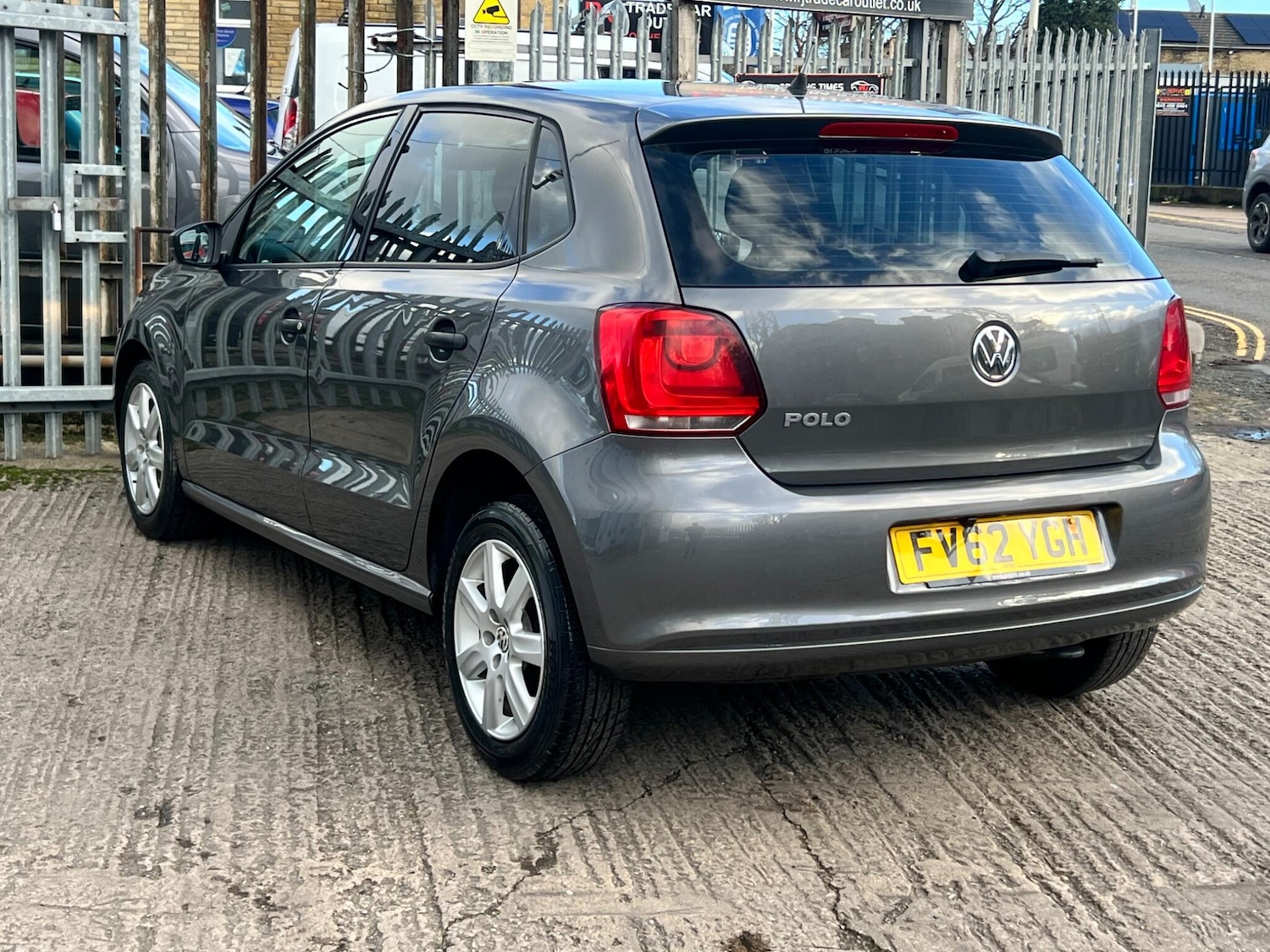 Used Volkswagen Polo 2012 for sale - 77015545: Photo 10