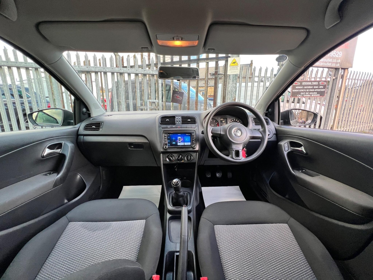 Used Volkswagen Polo 2012 for sale - 77015545: Photo 27