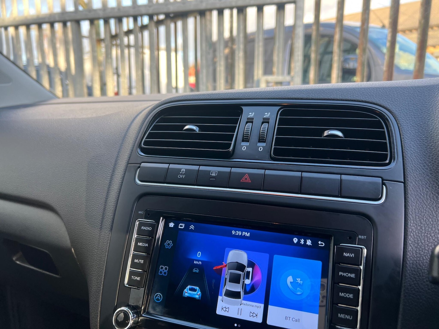 Used Volkswagen Polo 2012 for sale - 77015545: Photo 37