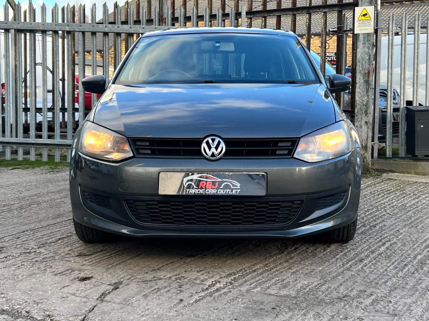 Used Volkswagen Polo 2012 for sale - 77015545: Photo 6